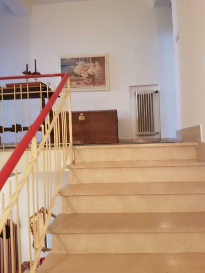 Hotel Antica Casa Di Famiglia Castiglione del Lago Exterior foto